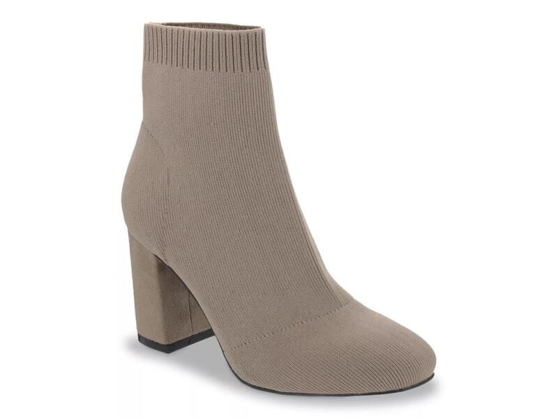 ミア レディース シューズ ブーツ・レインブーツ Mia Erika Bootie Dark Sand サンド
