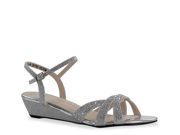 ベンジャミンウォーク レディース シューズ サンダル Touch Ups by Benjamin Walk Lena Wedge Sandal Silver Metallic シルバー