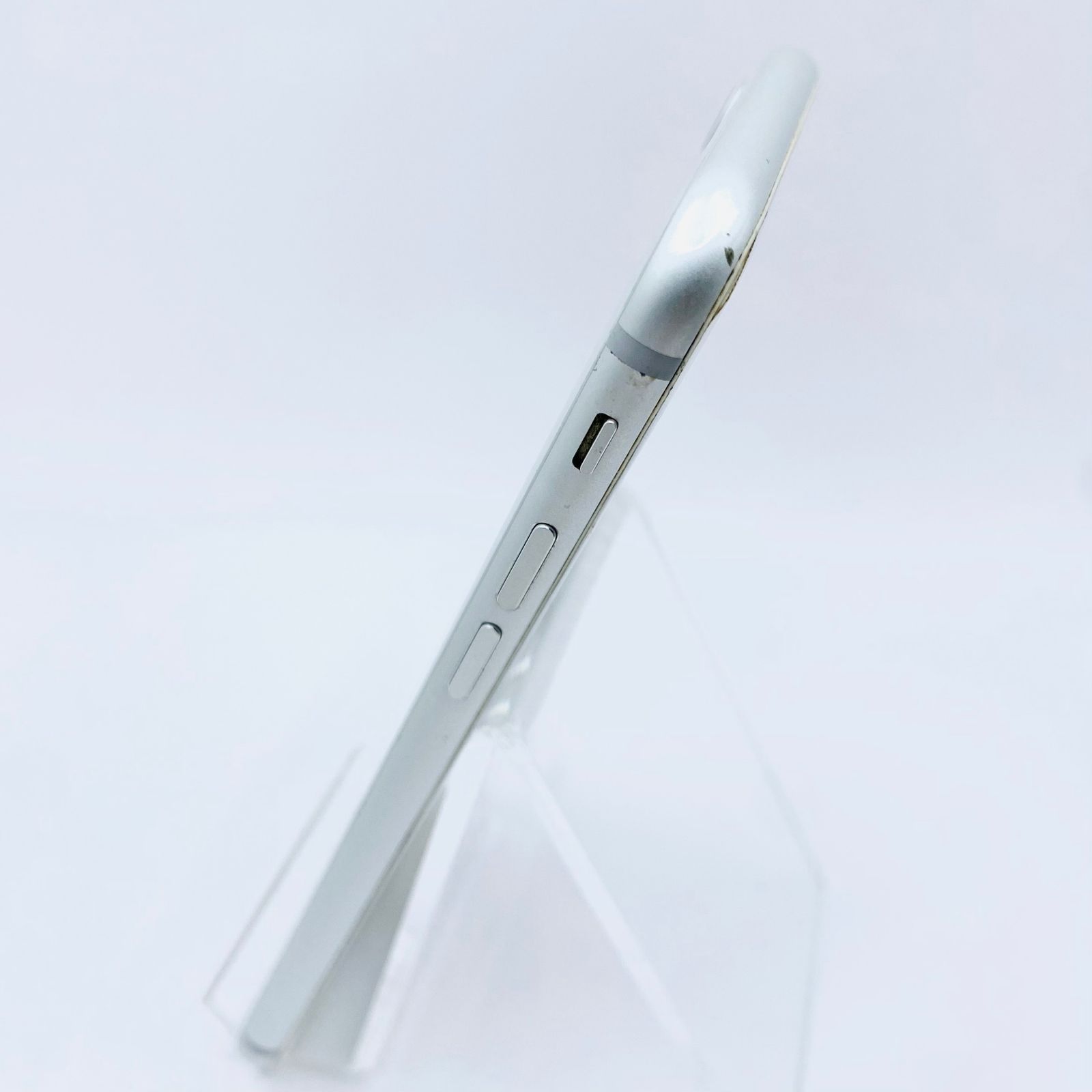 iPhone 8 64GB シルバー SIMフリー ジャンク - メルカリ