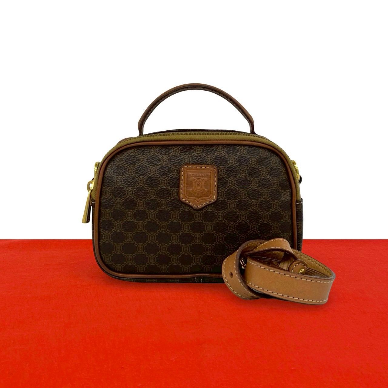 極 美品 CELINE セリーヌ ヴィンテージ マガダム ブラゾン トリオンフ 