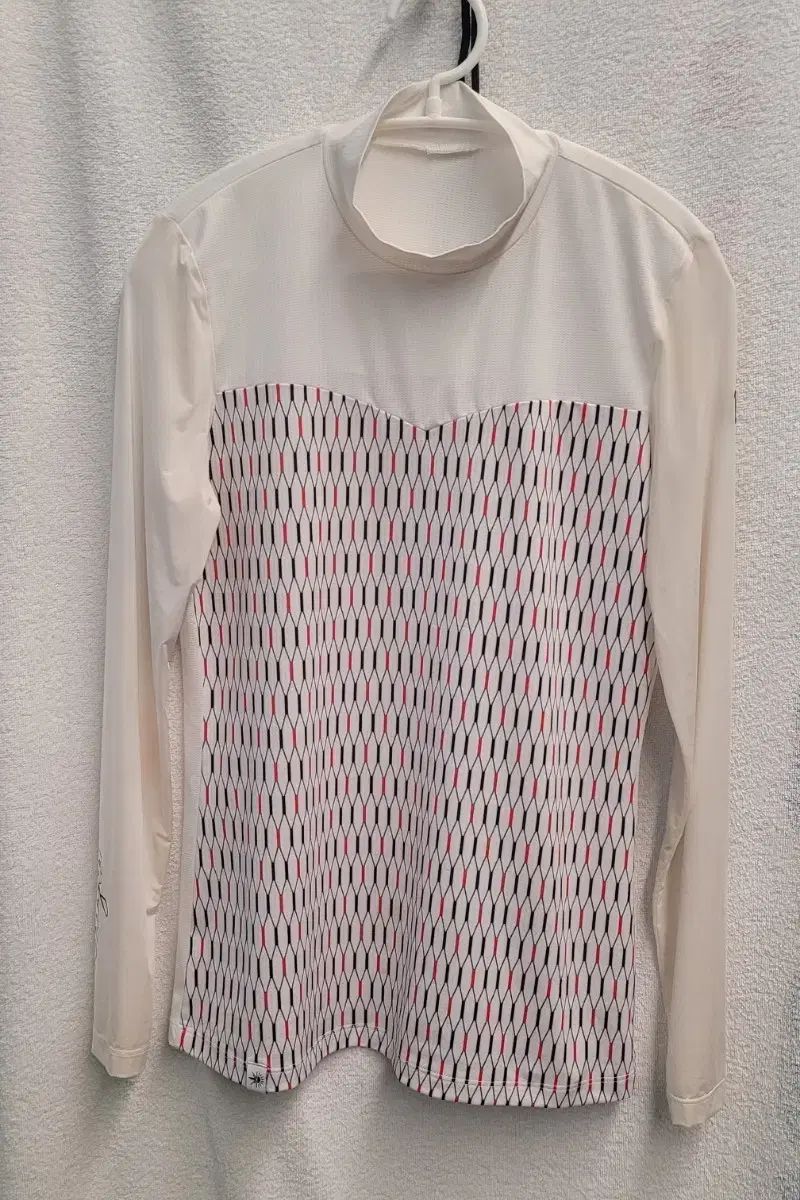 ワイドアングル アイボリー パターン ポロTシャツ