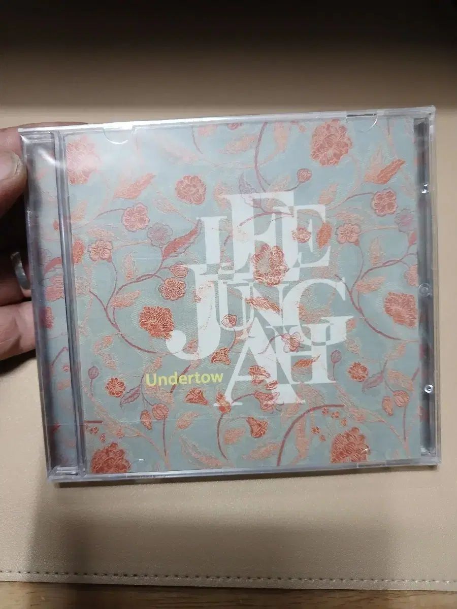 イ・ジョンア 1st Album Undertow CD 未開封