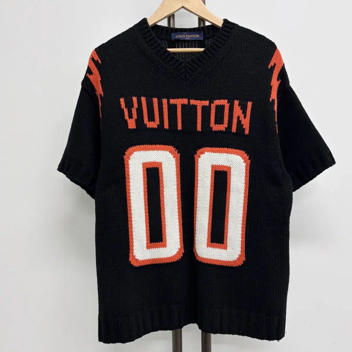 M ルイヴィトン LVロゴ Tシャツ
