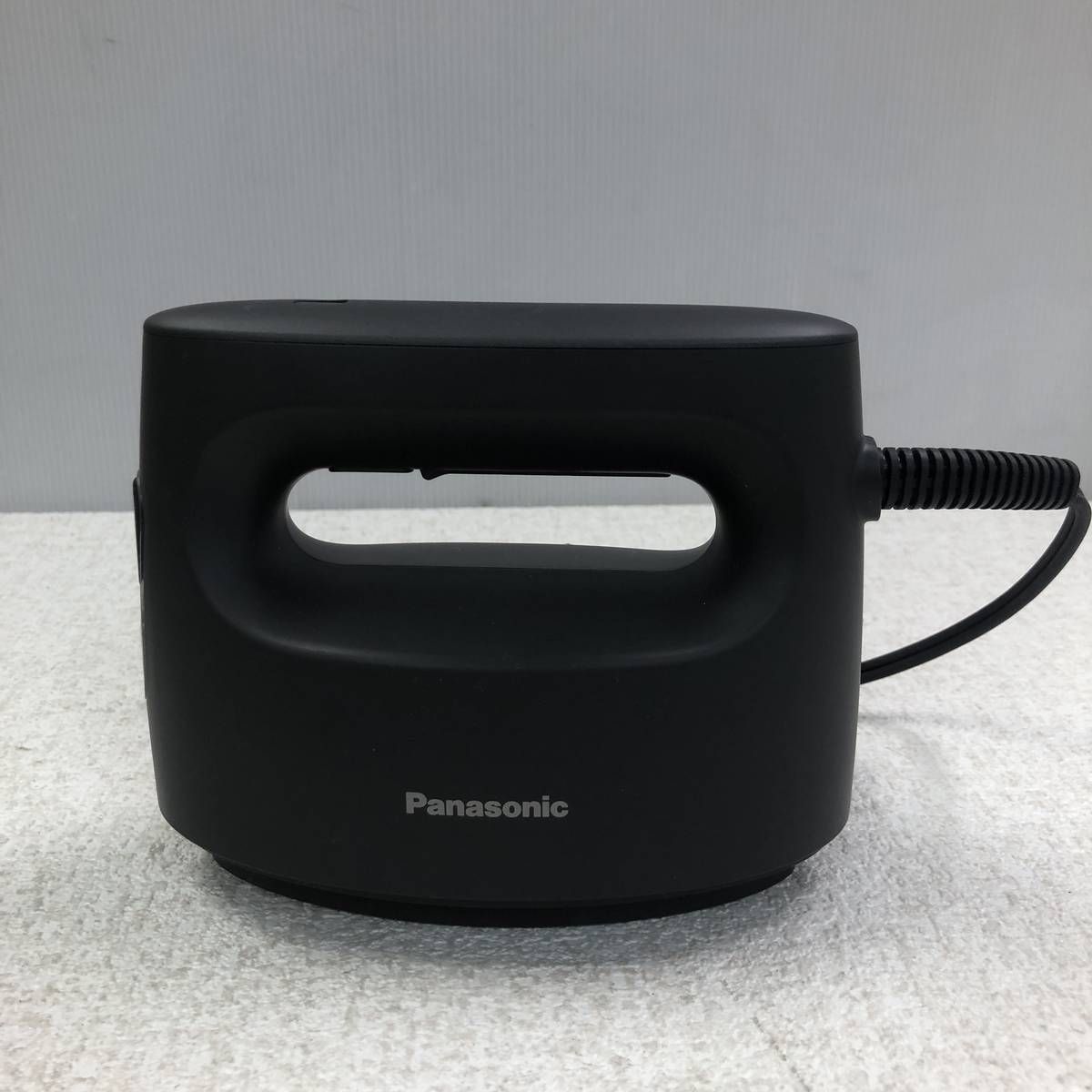 ★未使用★ 衣類スチーマー Panasonic パナソニック NI-FS70C-K カームブラック 2025年製 AYN182967相