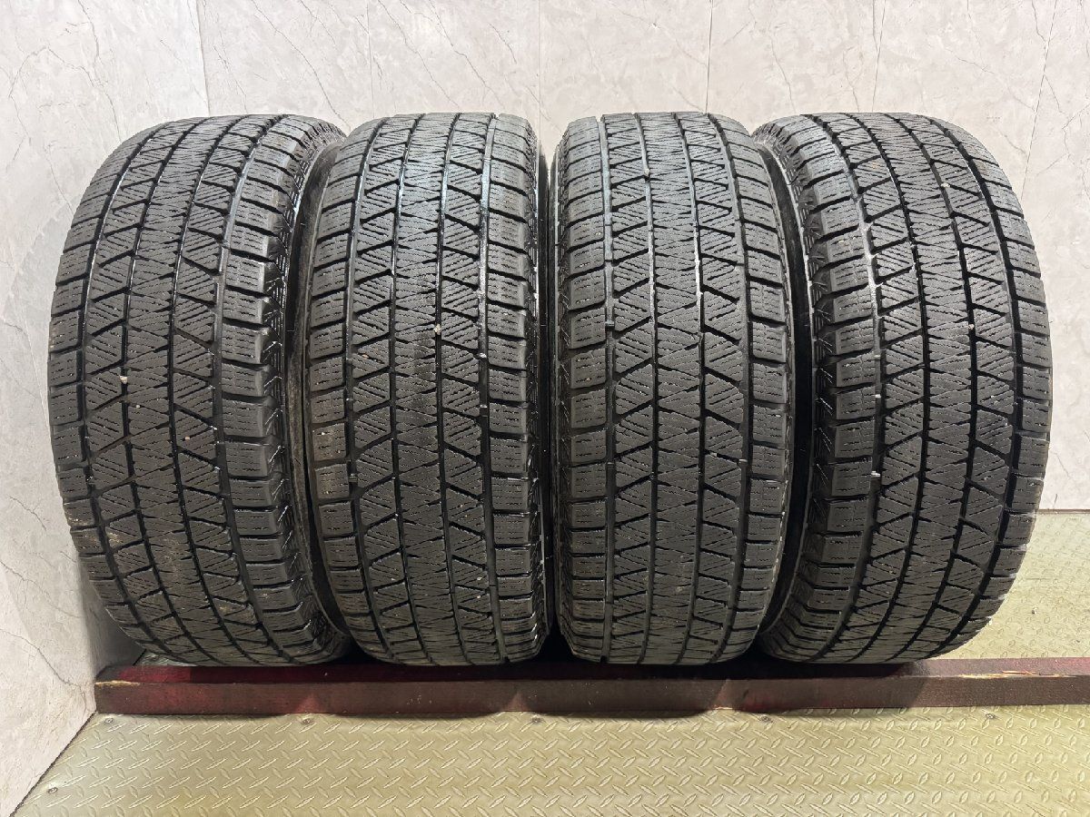 BS BRIDGESTONE BLIZZAK DM-V3 265/65R17 17インチ スタッドレス 4本 22年製 ランクルプラド ハイラックス パジェロ等　(KTQ046)