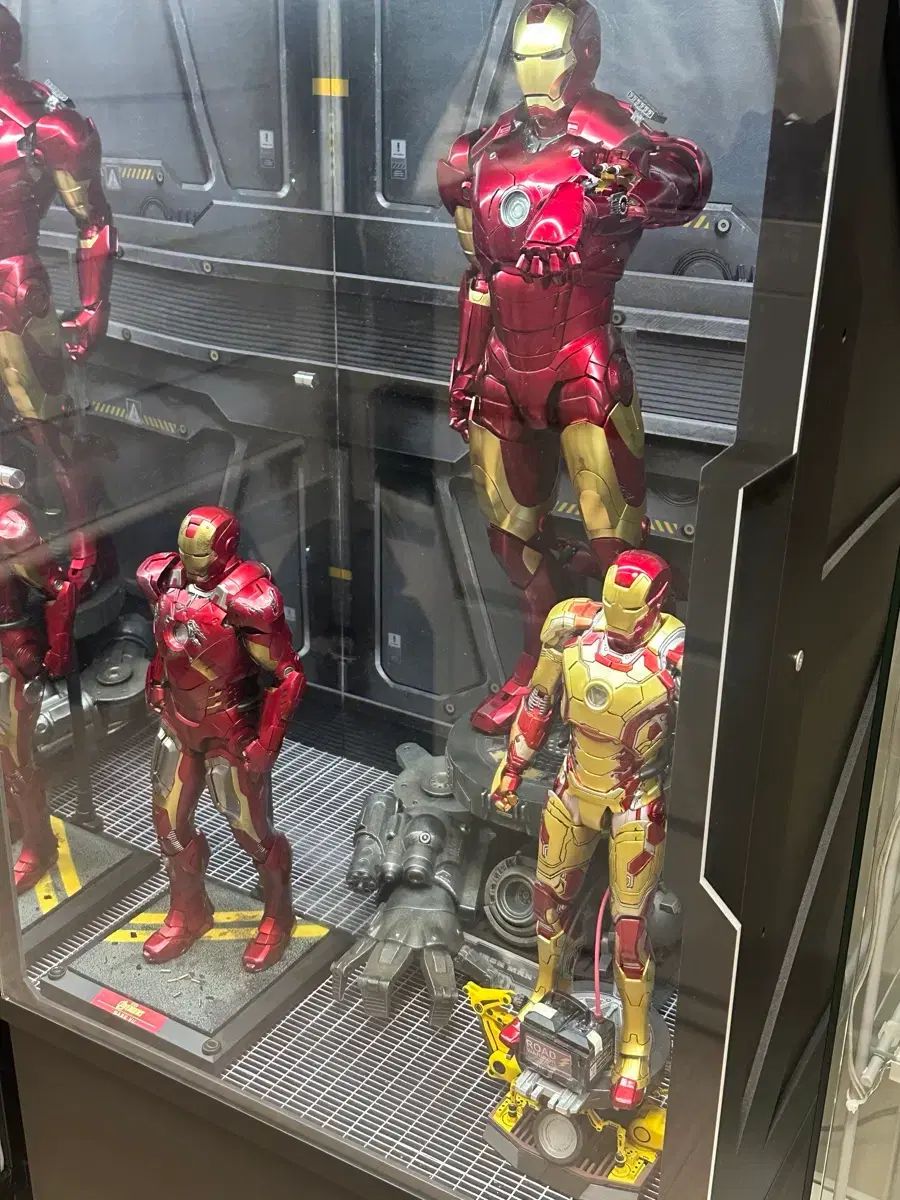 ホットトイズ マーク3 クォーター デラックス（約破損）