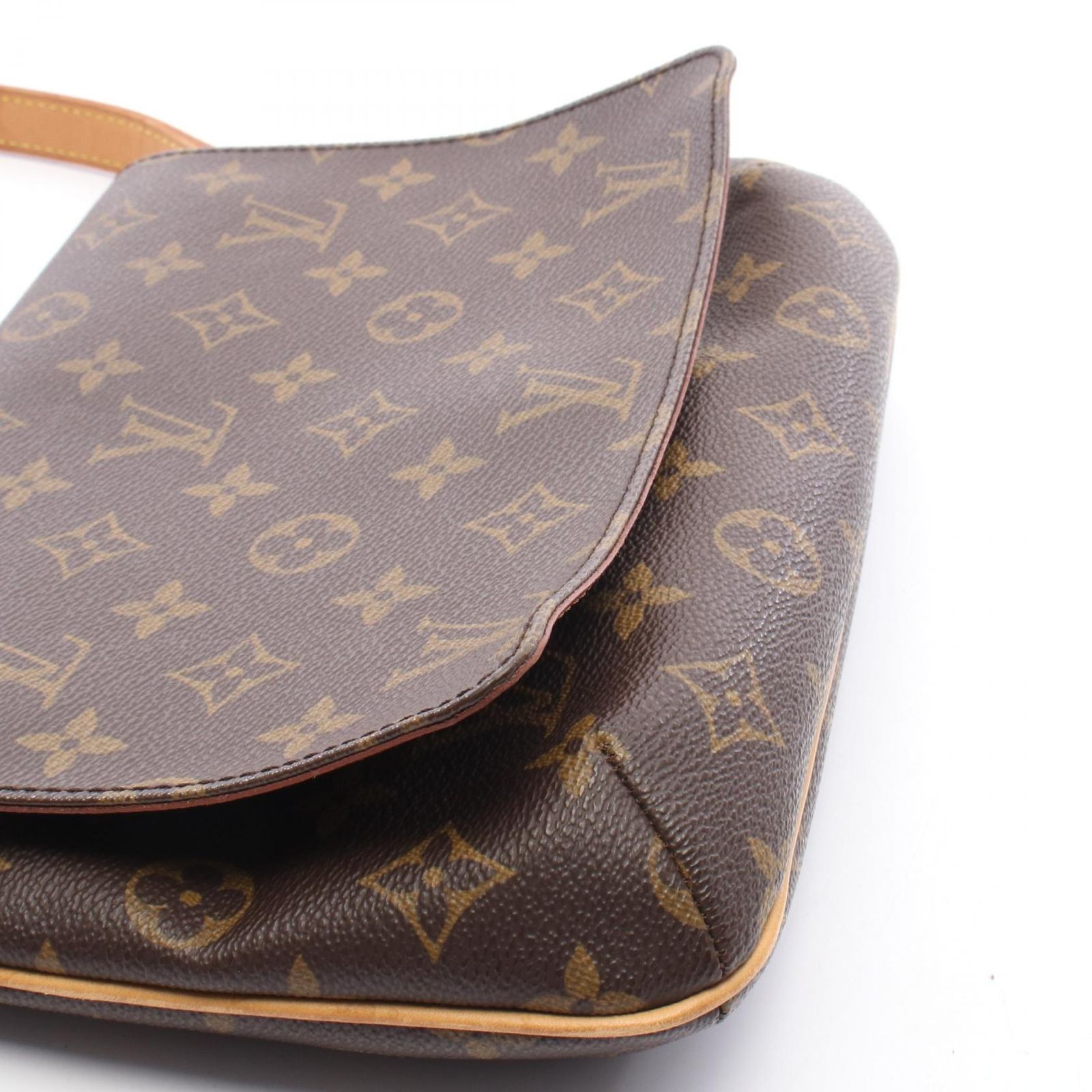 ルイ・ヴィトン LOUIS VUITTON ショルダーバッグ ミュゼットタンゴ 