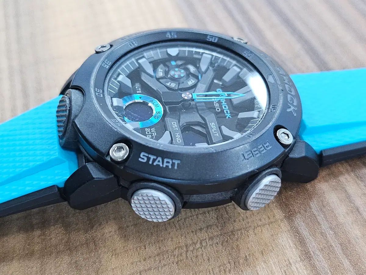 G-SHOCK GA-2000 カーボンコアガード リストウォッチ-ネットオンライン 