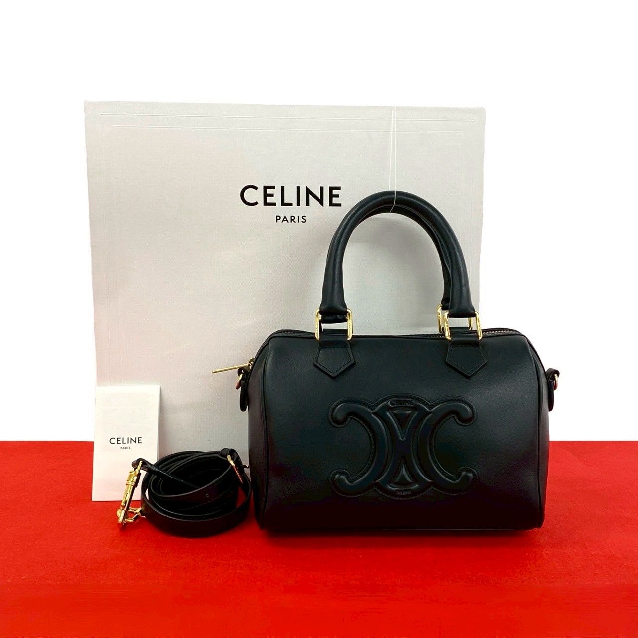 極 美品 箱付き CELINE セリーヌ キュイルトリオンフ スモール