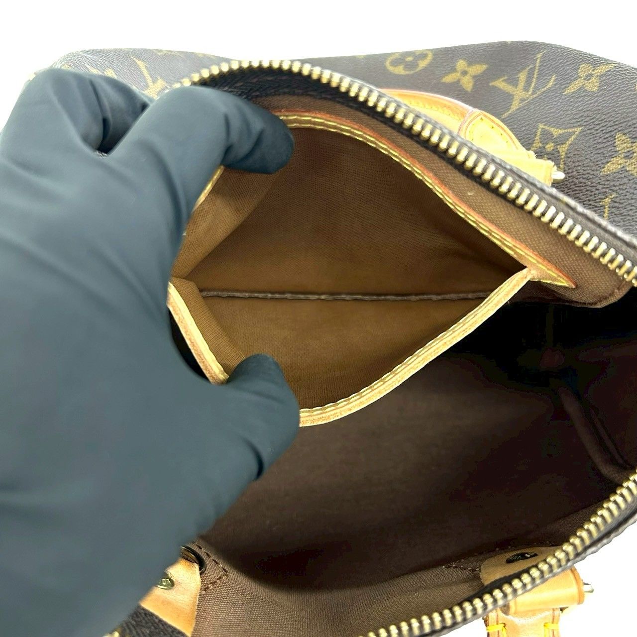 極 美品 LOUIS VUITTON ルイヴィトン スピーディ 25 モノグラム 柄 