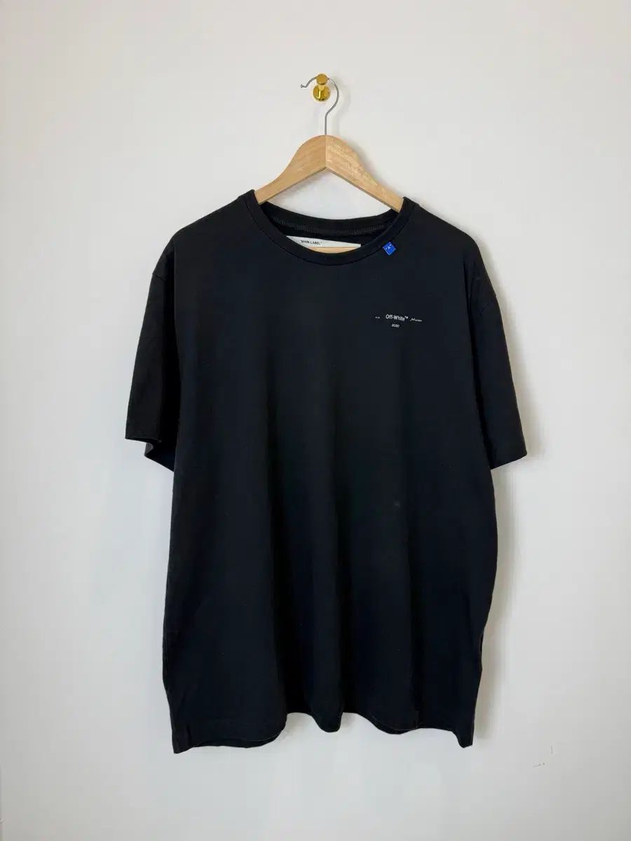 オフホワイト バッグ ボーン プリント 半袖Tシャツ ブラック