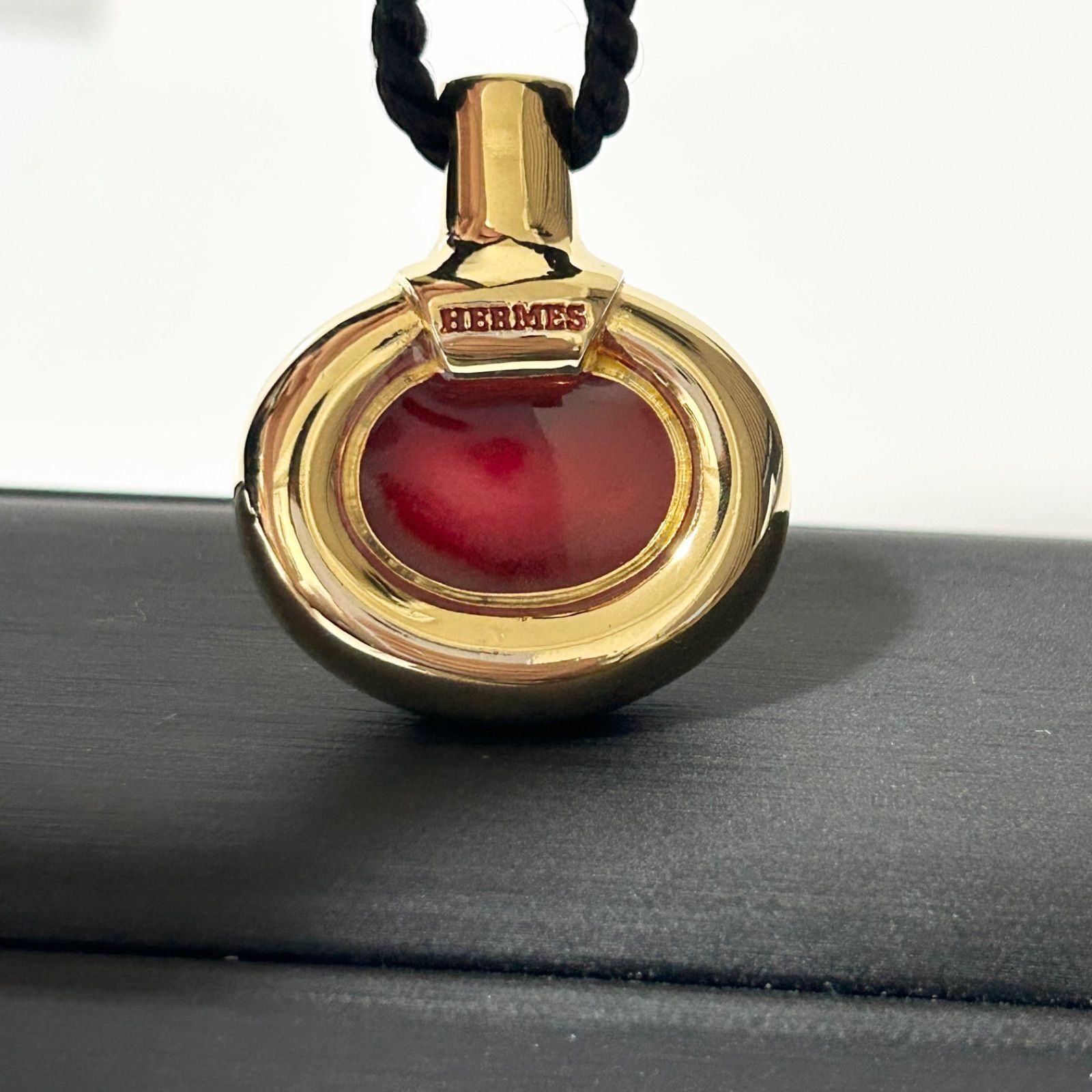 HERMES エルメス パフュームボトル ネックレス ゴールド ボルドー B0528050V