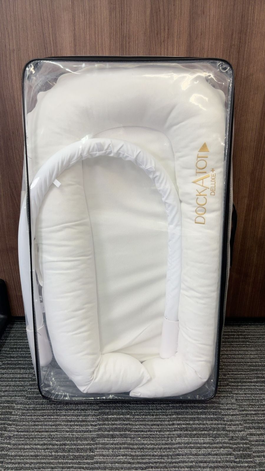 【美品】ドッカトット デラックスプラス トイアーチ付き DockATot ホワイト