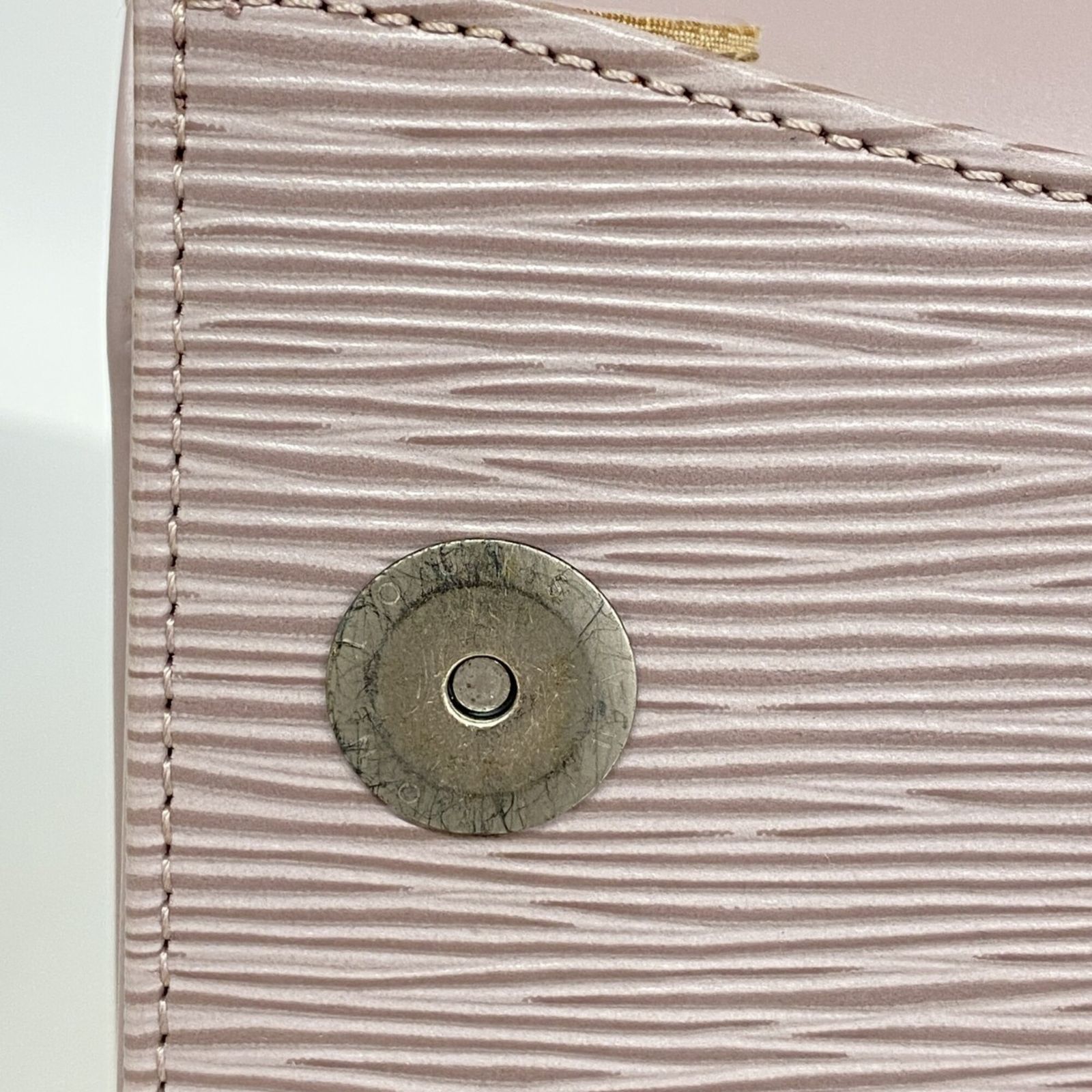 ルイ・ヴィトン(Louis Vuitton) ルイ・ヴィトン ショルダーバッグ エピ 