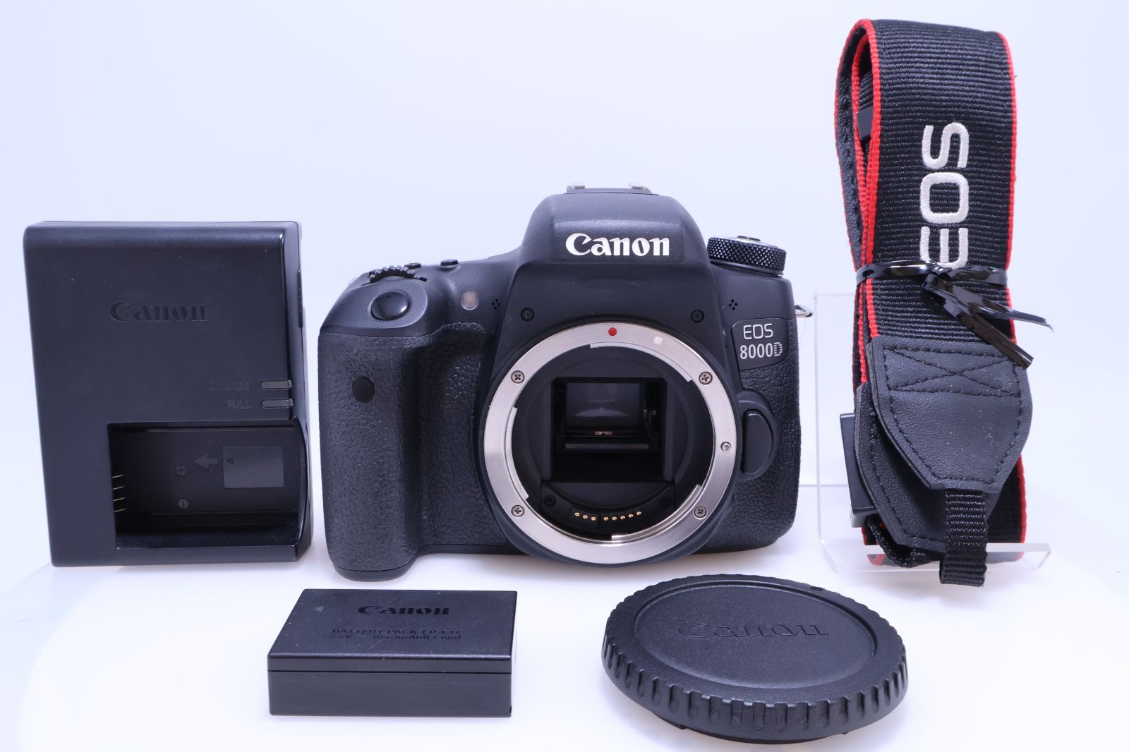 【極美品】Canon EOS 8000D ボディ 2420万画素 EOS8000D デジタル一眼レフカメラ