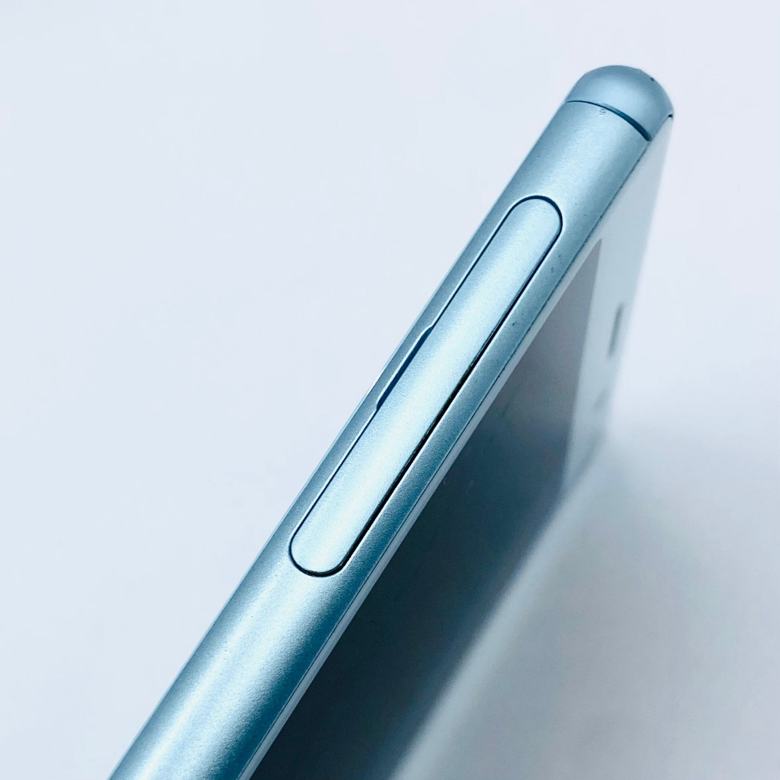 au Xperia 8 SOV42 64GB ブルー ジャンク品 - メルカリ