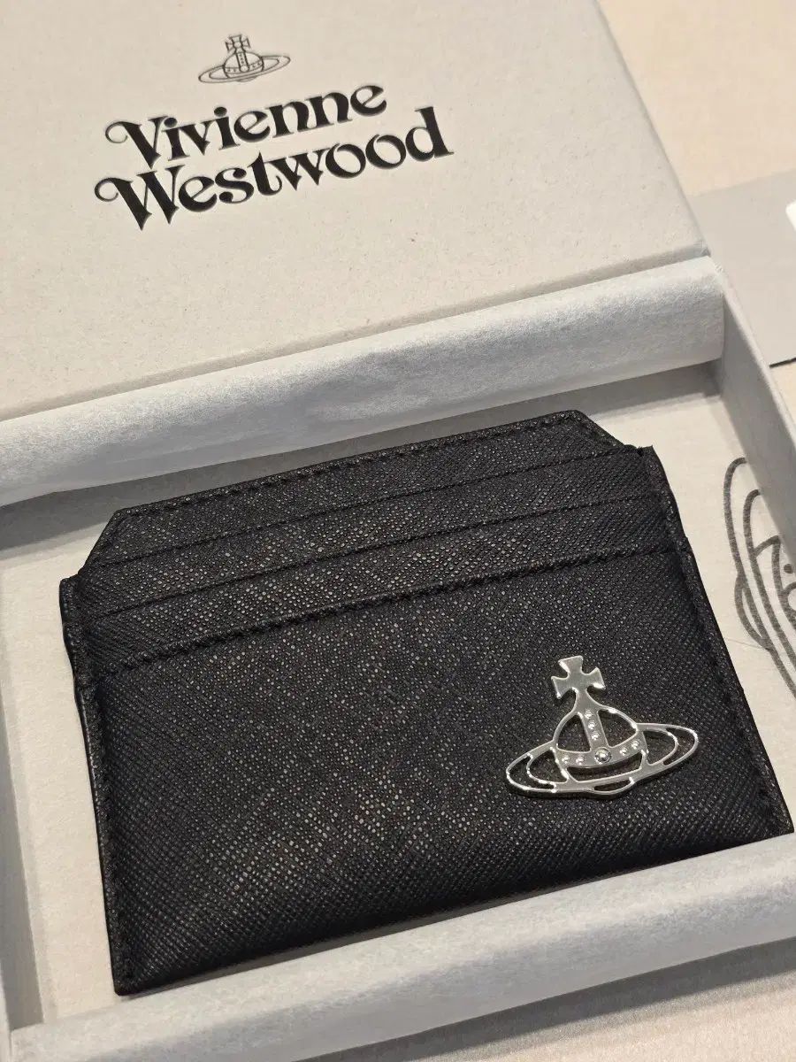 Vivienne Westwood ヴィヴィアン・ウエストウッド ブラック カードウォレット 20,138円