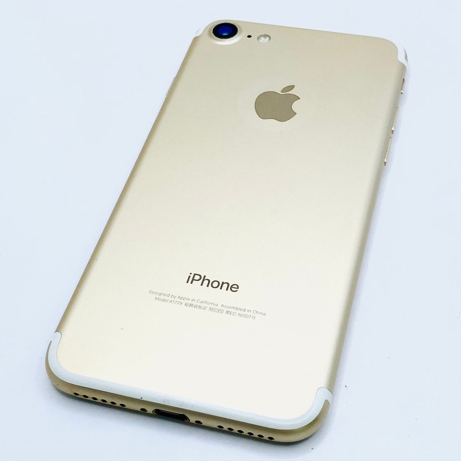 docomo iPhone7 32GB ゴールド MNCG2J/A SIMロック解除済み 利用制限〇