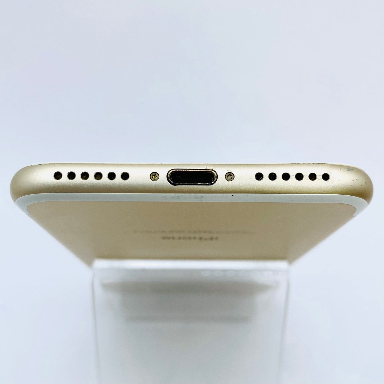 docomo iPhone7 32GB ゴールド MNCG2J/A SIMロック解除済み 利用制限〇
