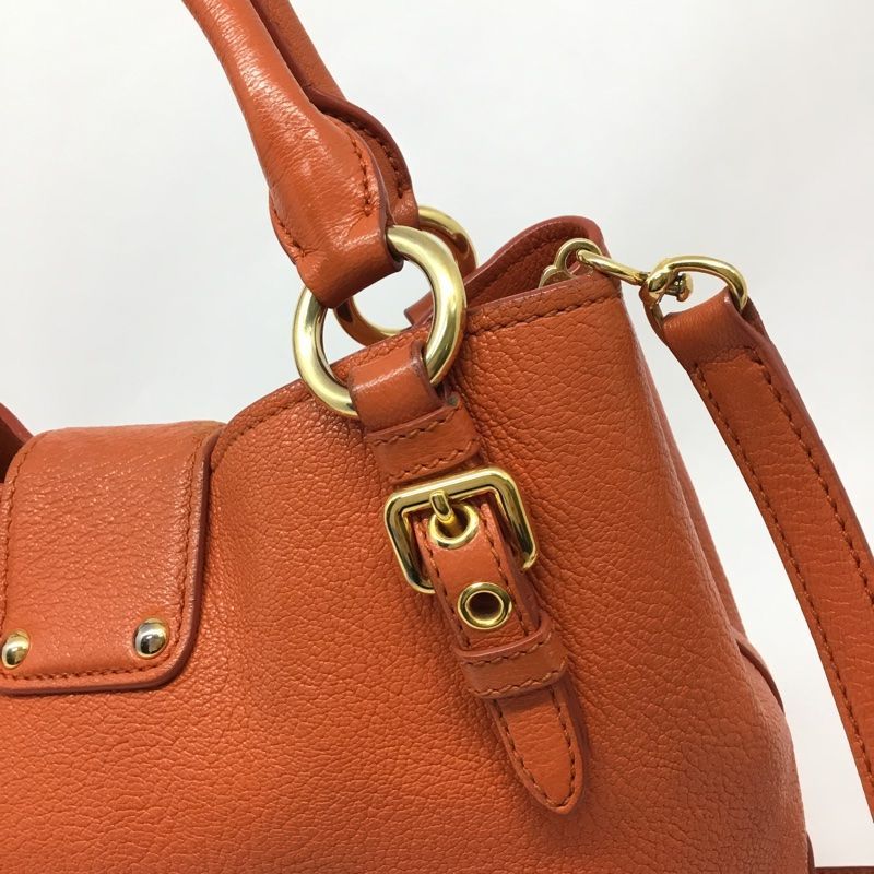 miumiu【ミュウミュウ】2WAYバッグハンド ショルダーバッグ レザー
