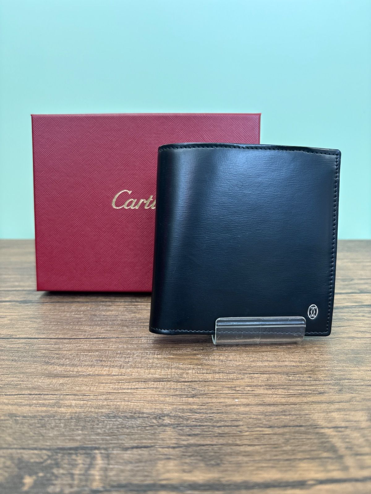 Cartier paris パシャ CCロゴプチプレート 二つ折り財布 ブラック レザー 箱付き 送料無料♪