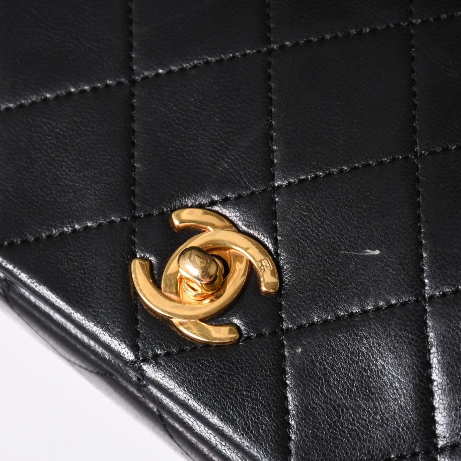 CHANEL シャネル フルフラップ ミニマトラッセ19 Sチェーンショルダー 