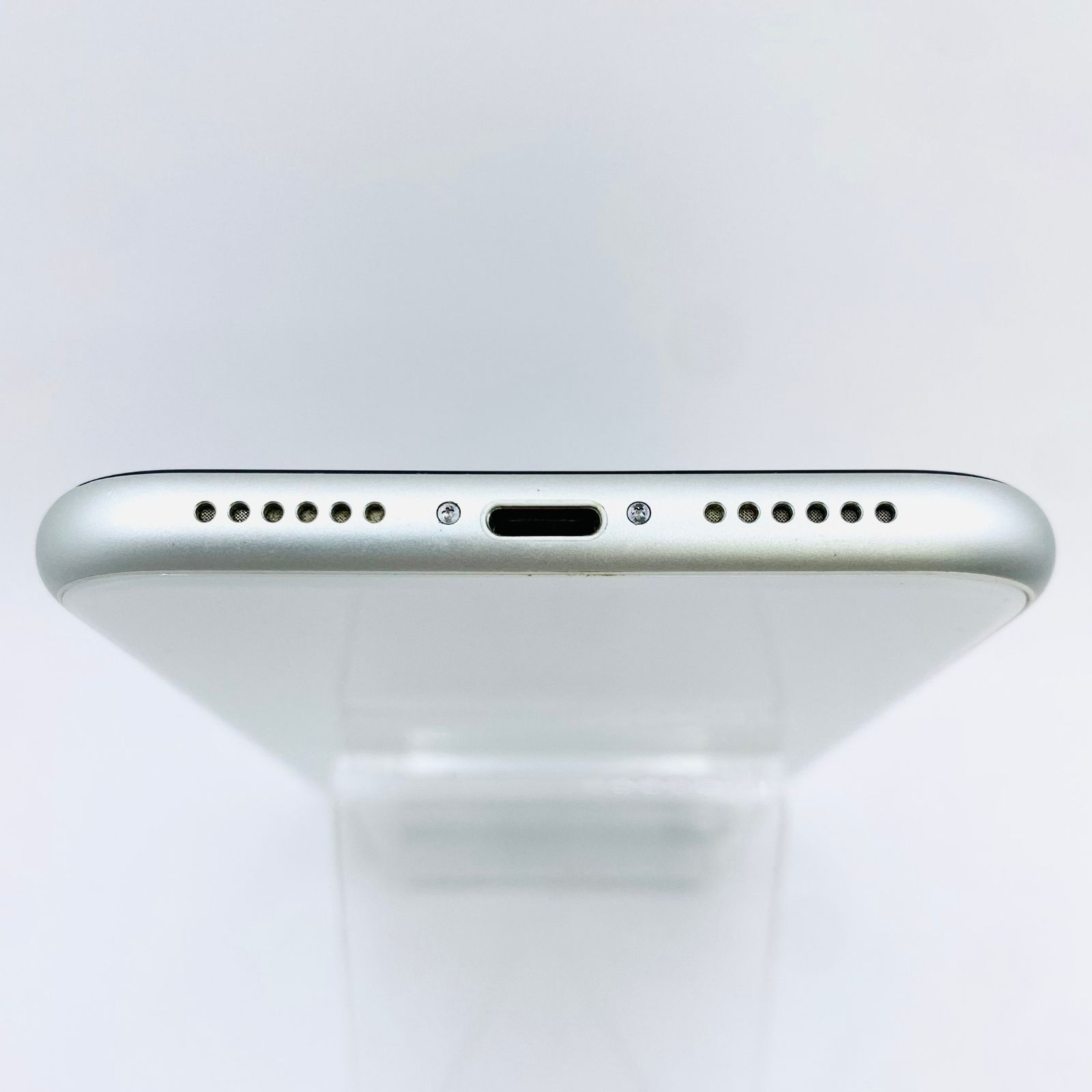 docomo iPhoneXR 64GB ホワイト SIM解除済 Bランク - メルカリ