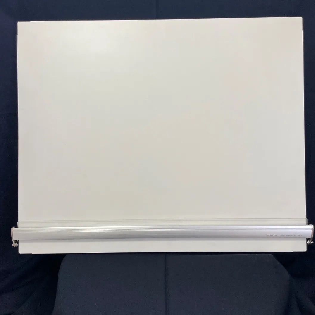 ○MUTOH/ライナーボードジュニア.UZ-06J、製図板、A２サイズ、日本製