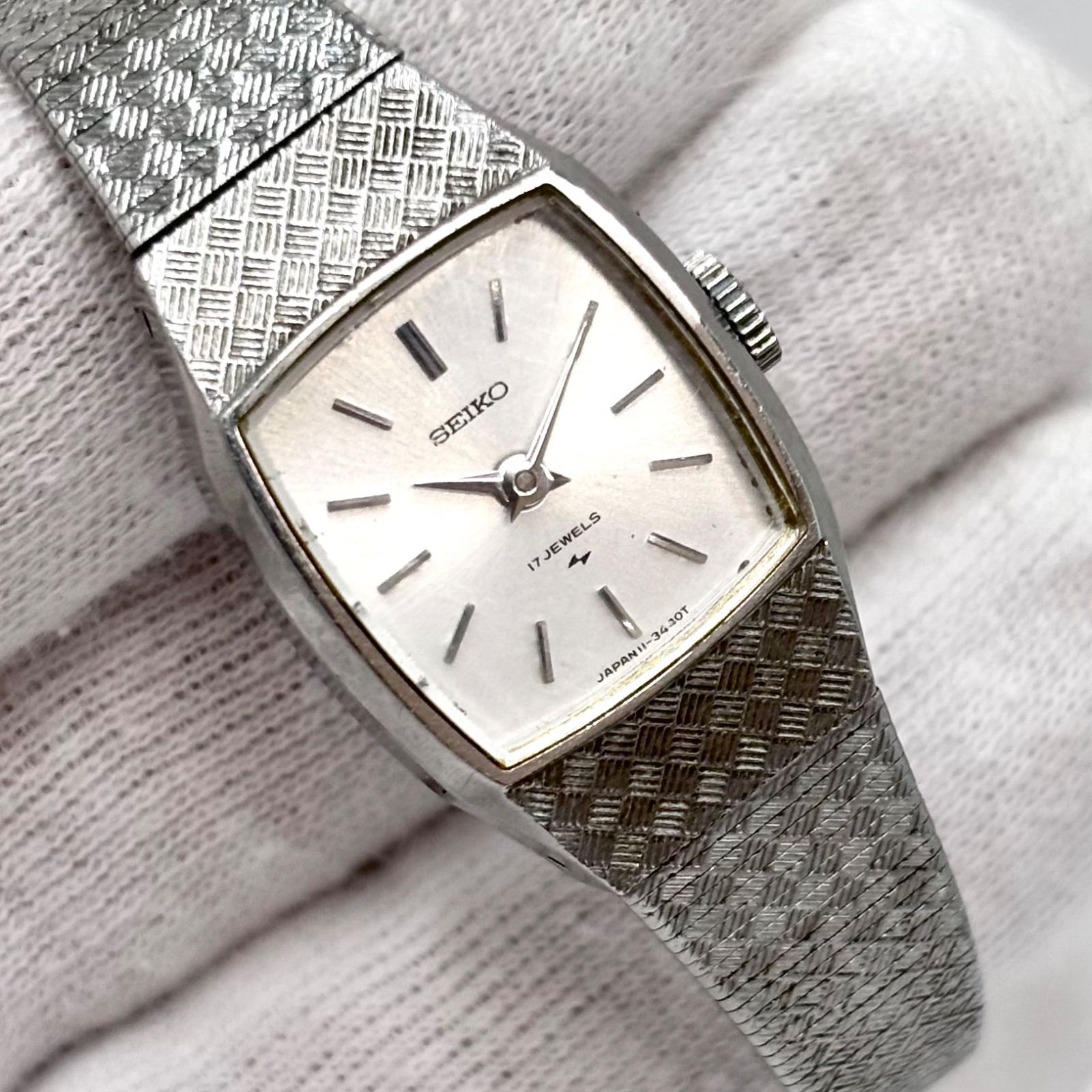 【稼働/美品】SEIKO/セイコー 手巻き 腕時計/ブレスウォッチ シルバー 1975年1月製造 japan vintage