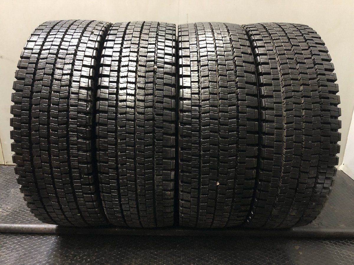 DUNLOP SP001 215/70R17.5 123/121J 17.5インチ ライトトラック用 スタッドレス 4本 24年製 バリ溝 コースター キャンター ダイナ等 KTS482