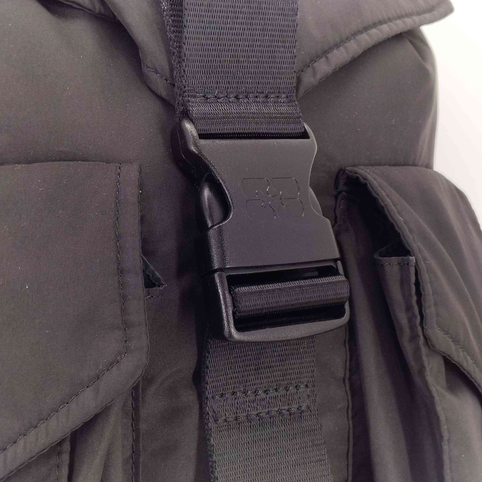ガニー Ganni RECYCLED TECH BACKPACK ロゴ バックパック レディース ONE SIZE