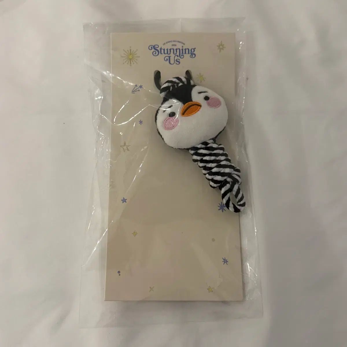 イ・ジュノ(LEE JUNHO) stunning us ベイビー ペンペン ストラップ キーホルダー 未開封 新品