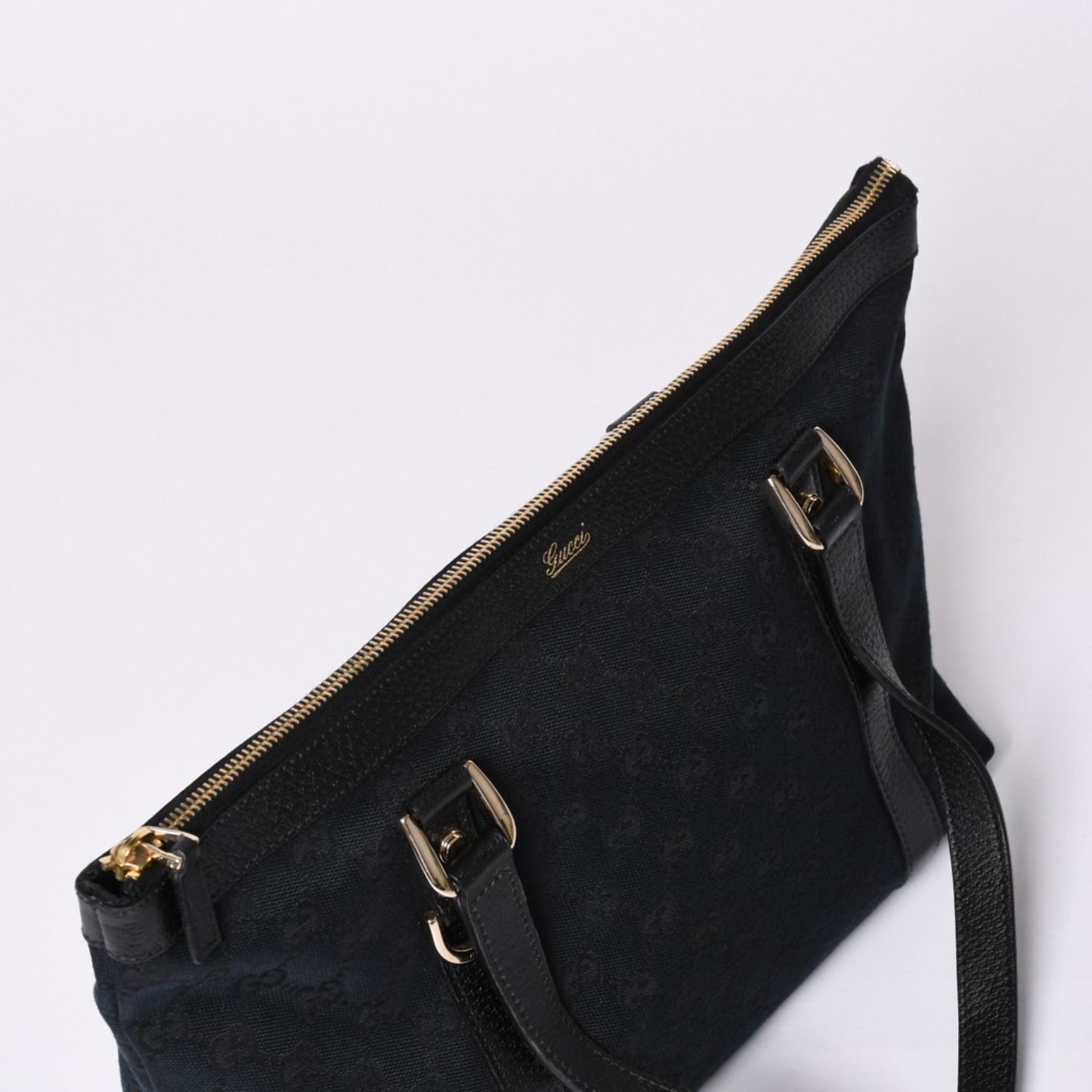 【美品】GUCCI ハンドバッグ　141470 213317 極美品 GUCCI グッチ アビーラインGGキャンバストートバッグ ブラック