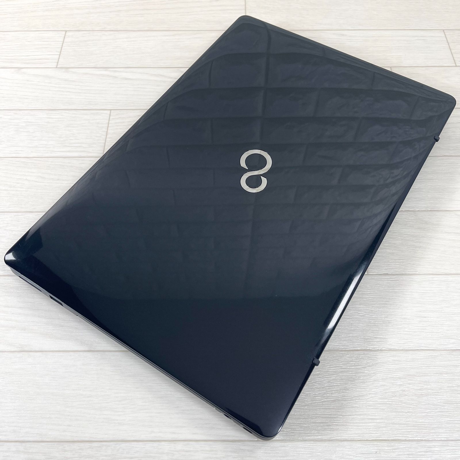 富士通 Corei7 SSD512GB 16GB Win11 Office - メルカリ