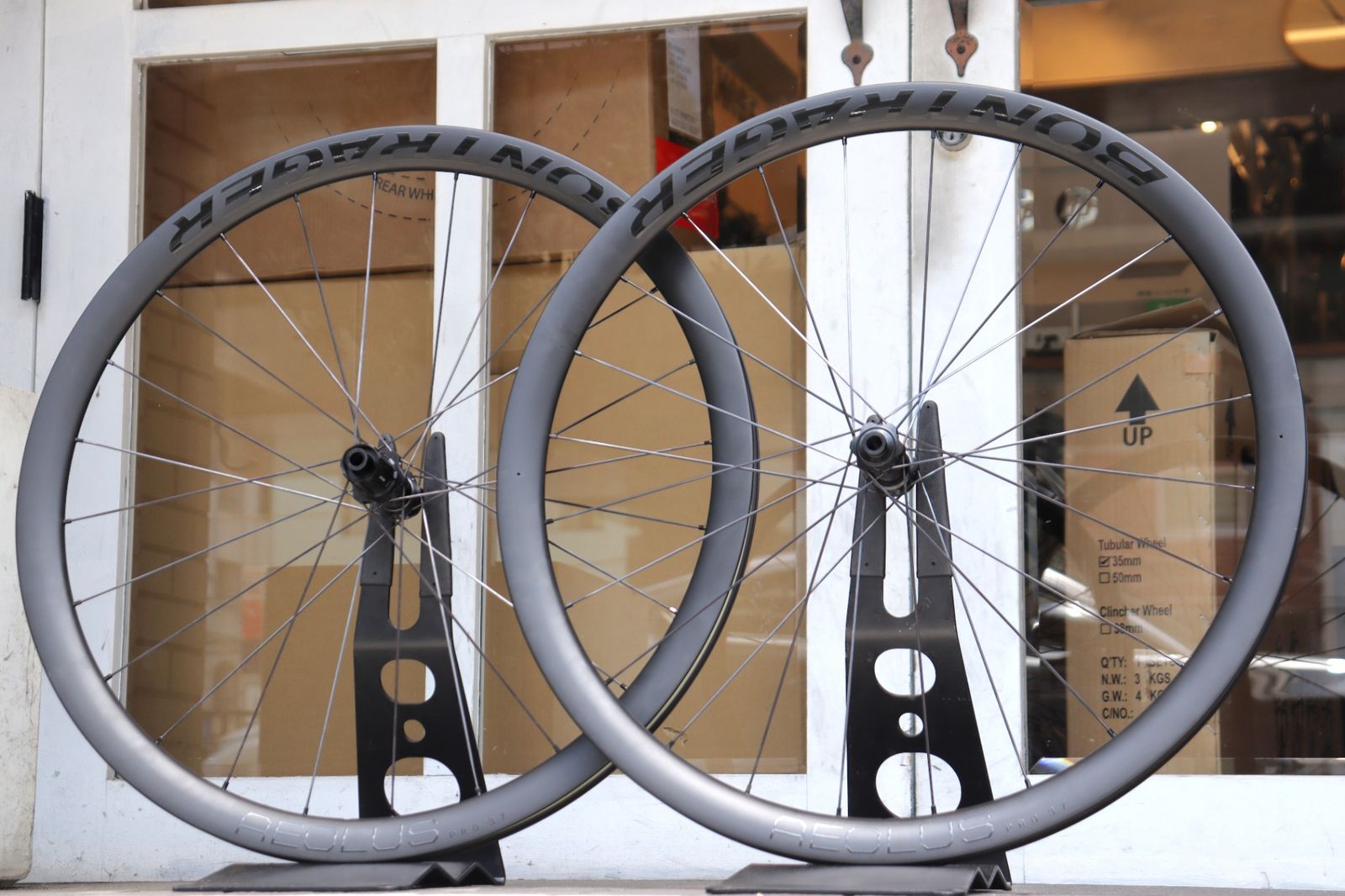 BONTRAGER「ボントレガー」 aeolus3 シマノ11速 カーボンクリンチャー ホイールセット BONTRAGER「ボントレガー」 aeolus3 シマノ11速 カーボンクリンチャー