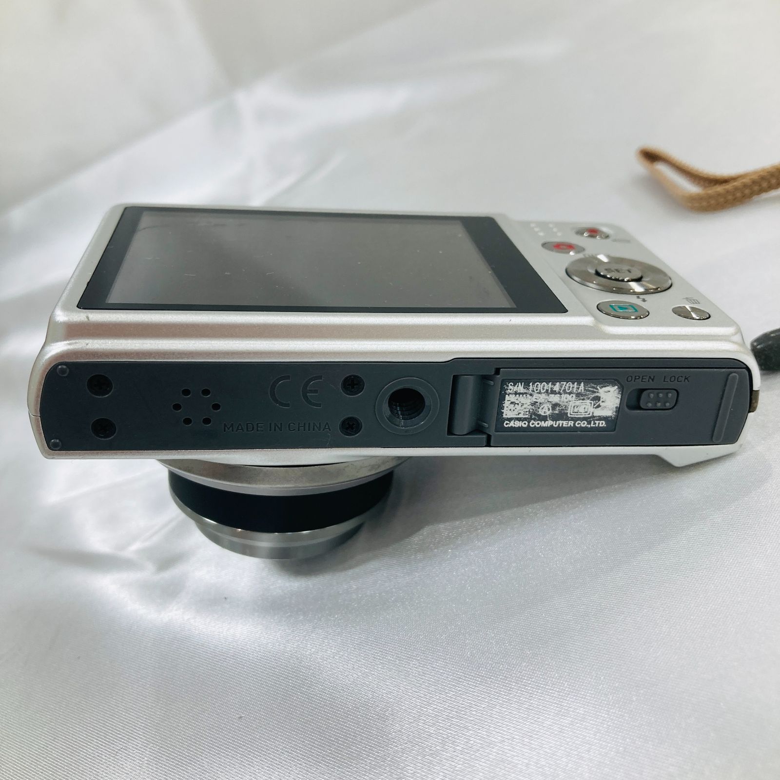 A【簡易動作確認済】CASIO カシオ EXILIM EX-ZS100 シルバー 箱•付属品 