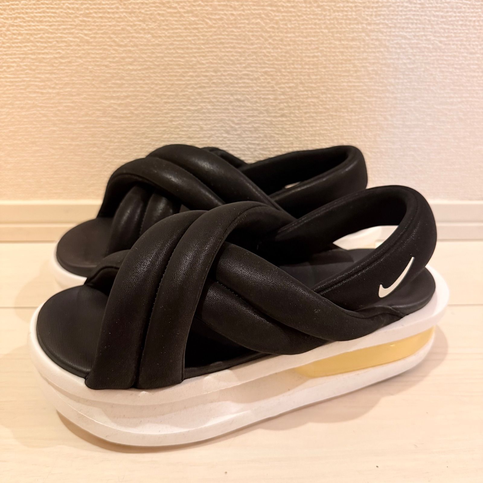 【極美品】Nike Women's Air Max Isla Sandal 