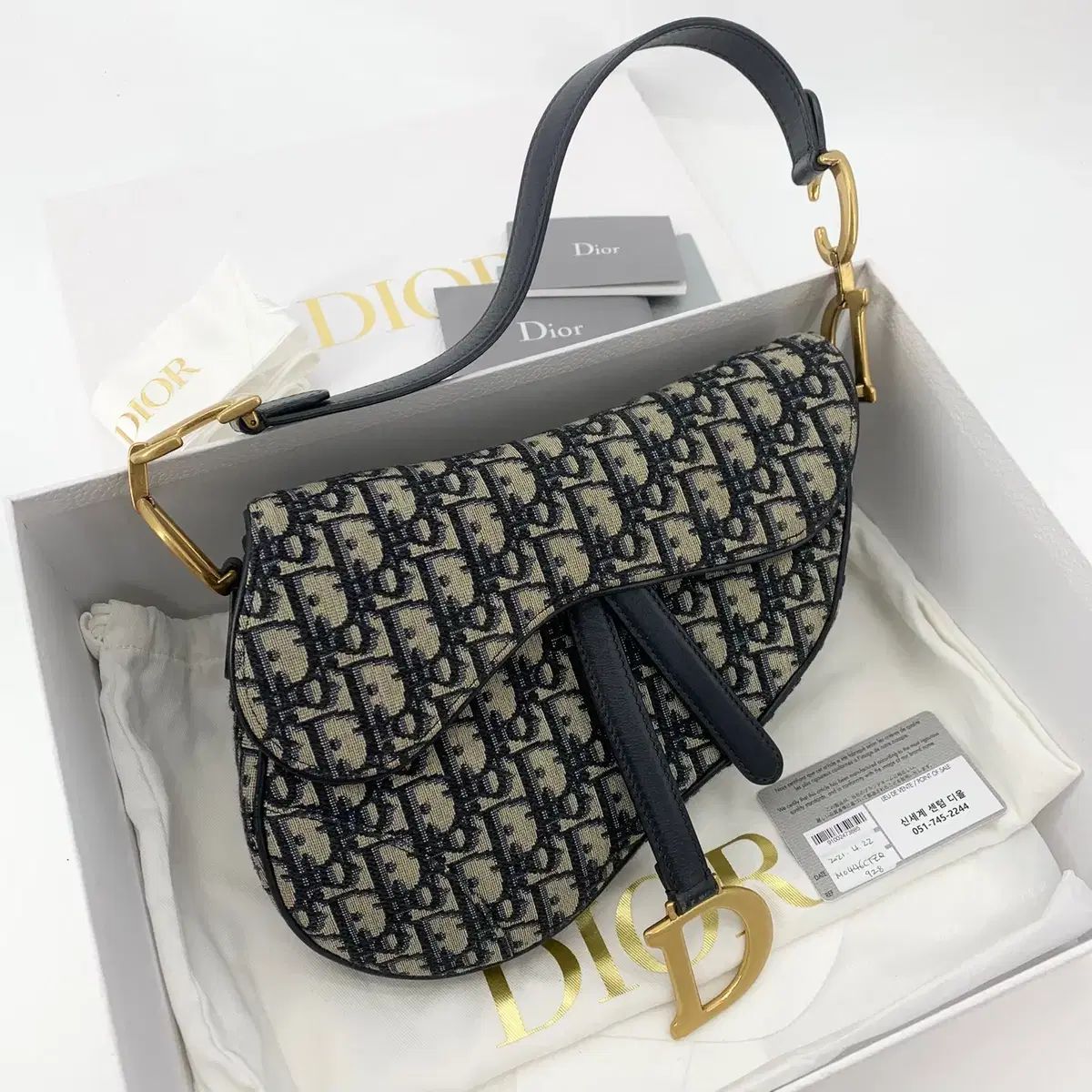 百貨店購入 クリスチャン ディオール オブリーク サドルバッグ ミディアム M0446CTZQ
