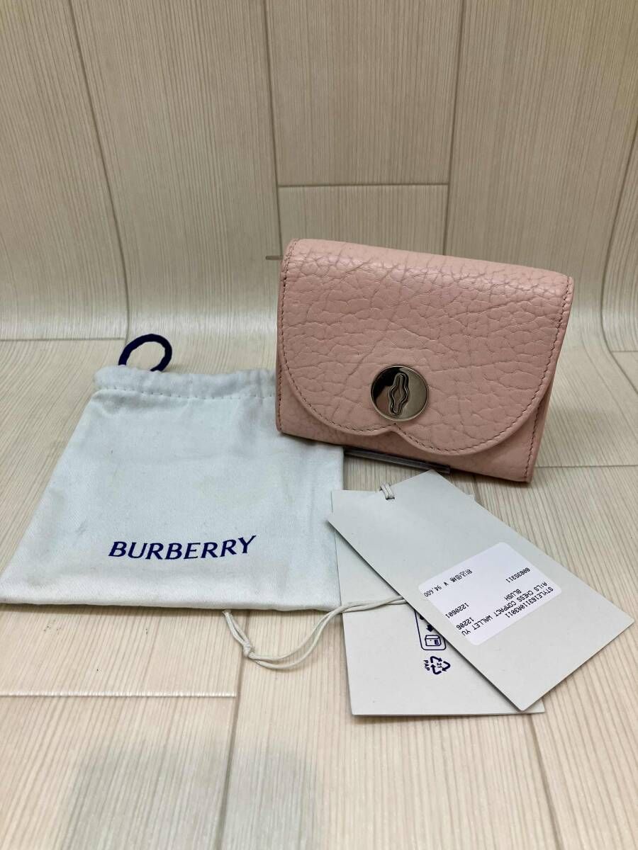 ★ BURBERRYバーバリー 二つ折り財布 チェスコンパクトウォレット ピンク系 通年