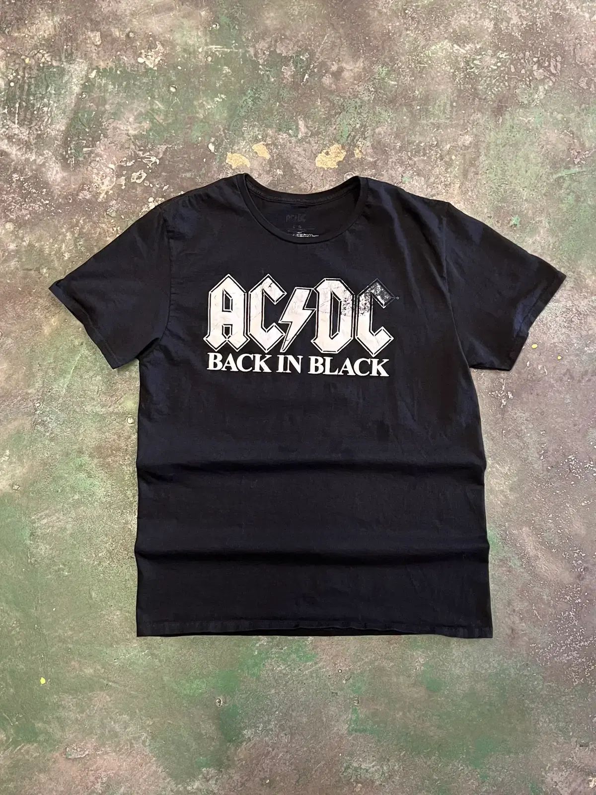 L ACDC Back in Black ブラック ヴィンテージ バンド Tシャツ
