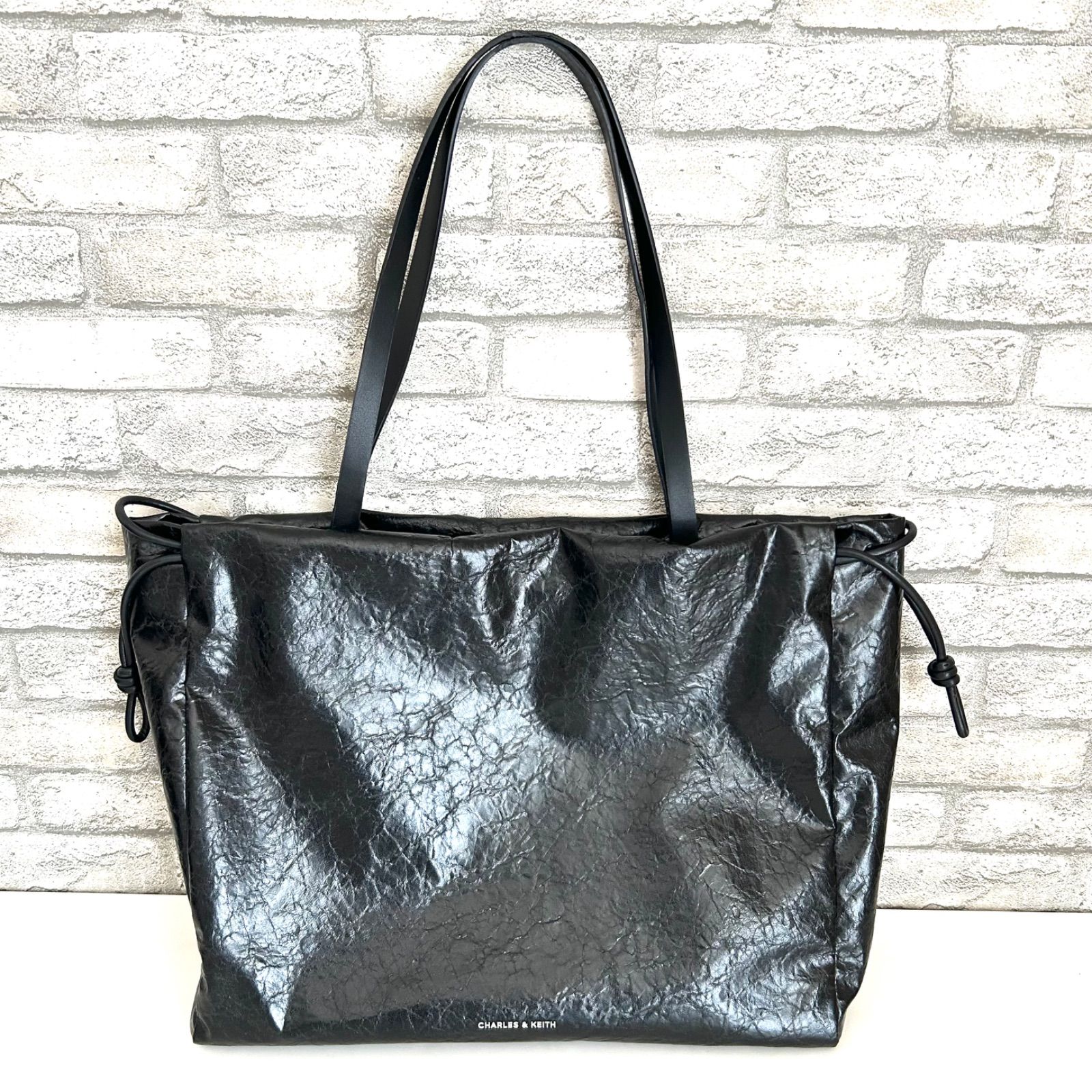CHARLES&KEITH チャールズ&キース トートバッグ ドロウストリング 