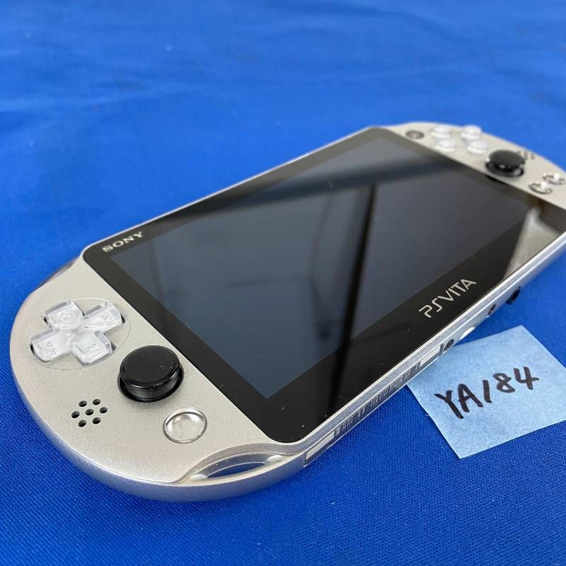 ◇ワYA184【限定モデル】SONY PlayStation Vita ドラゴンクエスト