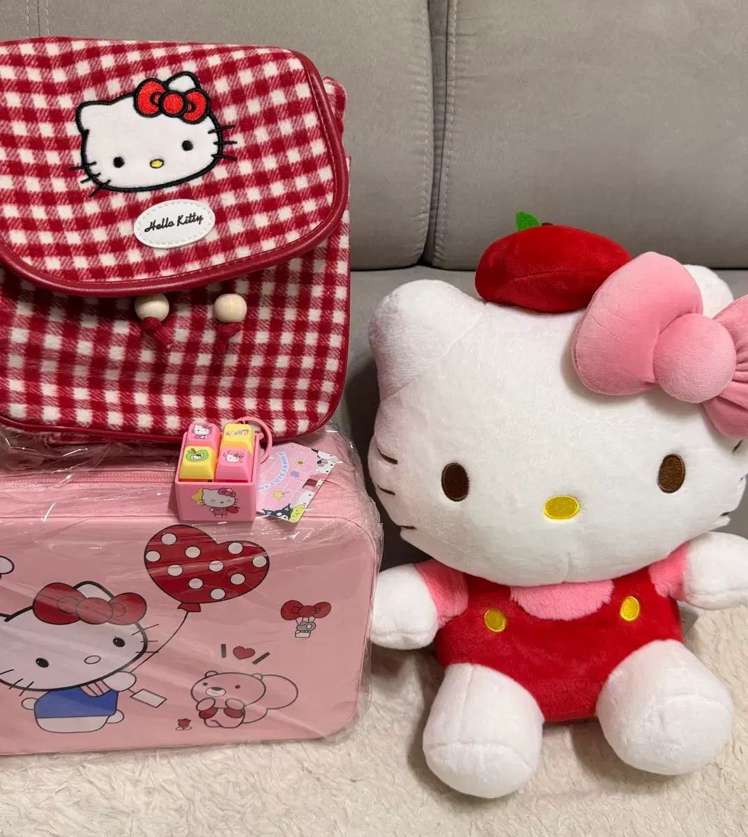ハローキティセット (バッグ ぬいぐるみ ポーチバッグ ハローキティ キーキャップ)