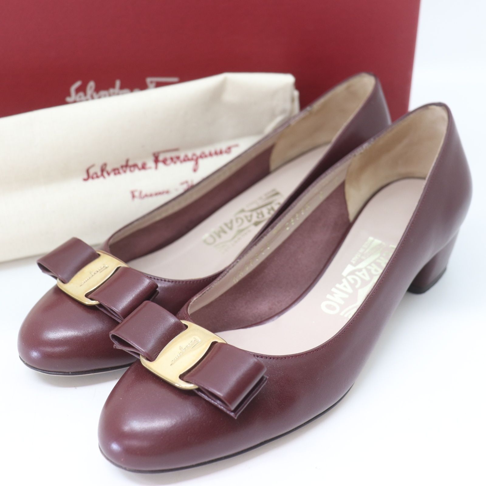 ITMEDXBFMWWF 美品 Salvatore Ferragamo サルヴァトーレフェラガモ ヴァラ ヒール パンプス レザー 革 ボルドー レディース サイズ 6