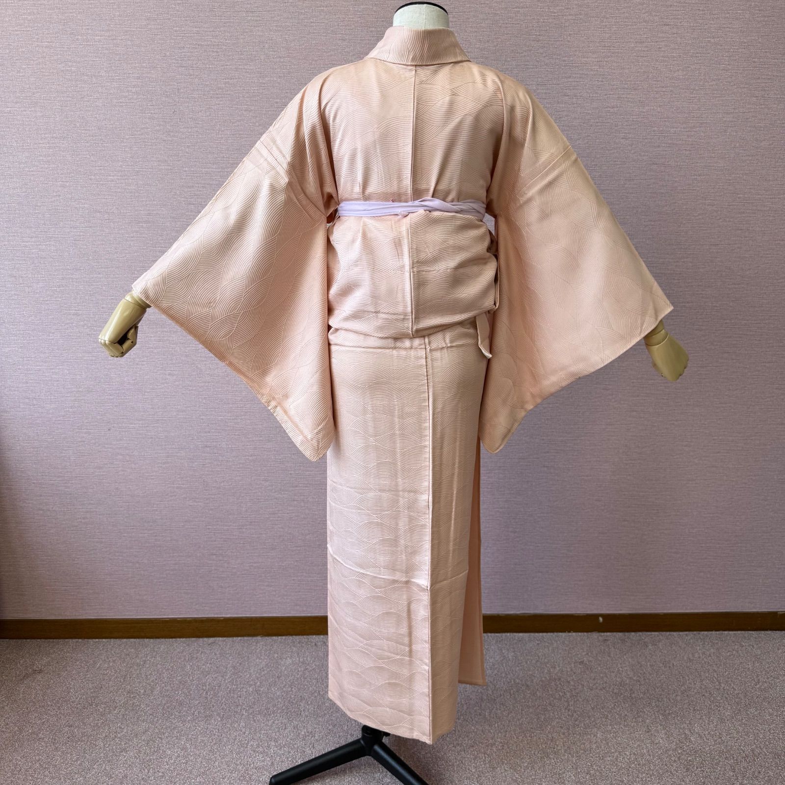 色無地 単衣 着物 紋なし ピンク リサイクル着物 i-1133 - メルカリ
