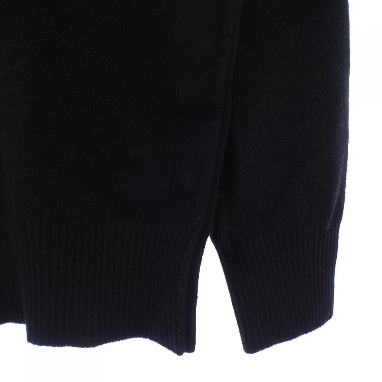 サカイ SACAI MARK GONZALES 24-03529M ニット サカイ SACAI MARK GONZALES 24-03529M ニット - メルカリ