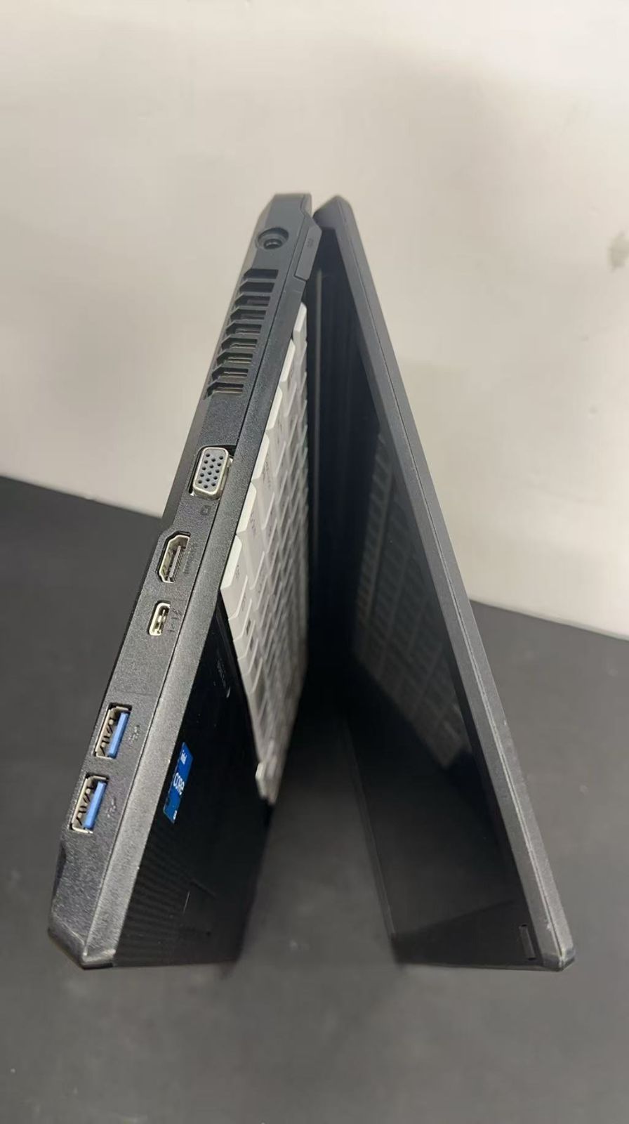 Makita マキタ 純正 18V 6.0Ah バッテリー BL1860B FUJITSU LIFEBOOK A7511/G 15.6型 / Core i3-1125G4 ++924043