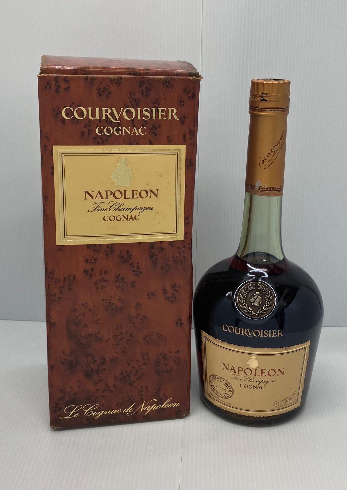 クルボアジェ ナポレオン 旧ボトル コニャック 700ml 箱付 古酒 - メルカリ