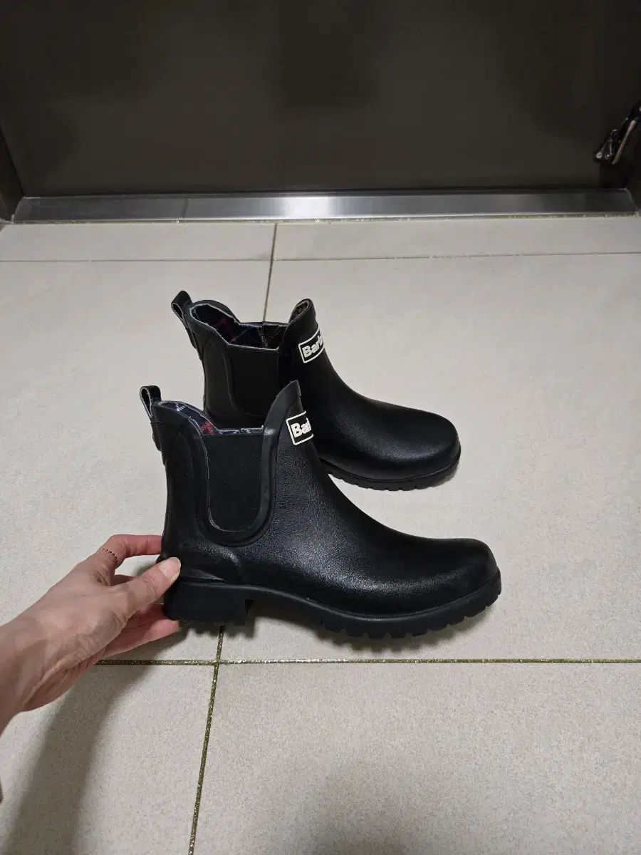 225-230 BARBOUR バブアー チェルシー レインブーツ