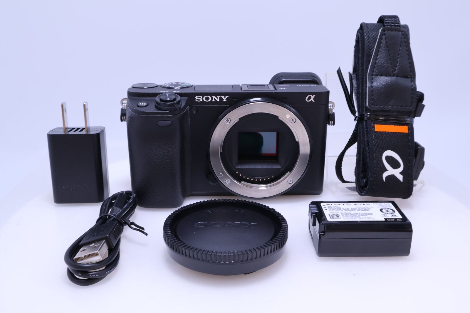 2,335回 極美品】SONY α6400 ボディ ブラック ILCE-6400 APS-C ミラー 